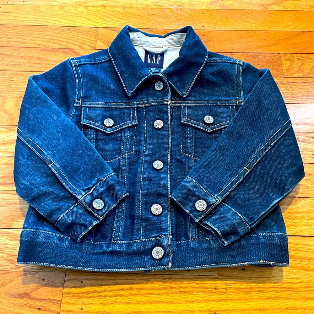 Gap Toddler Jean Jacket size XXS 3 EUC